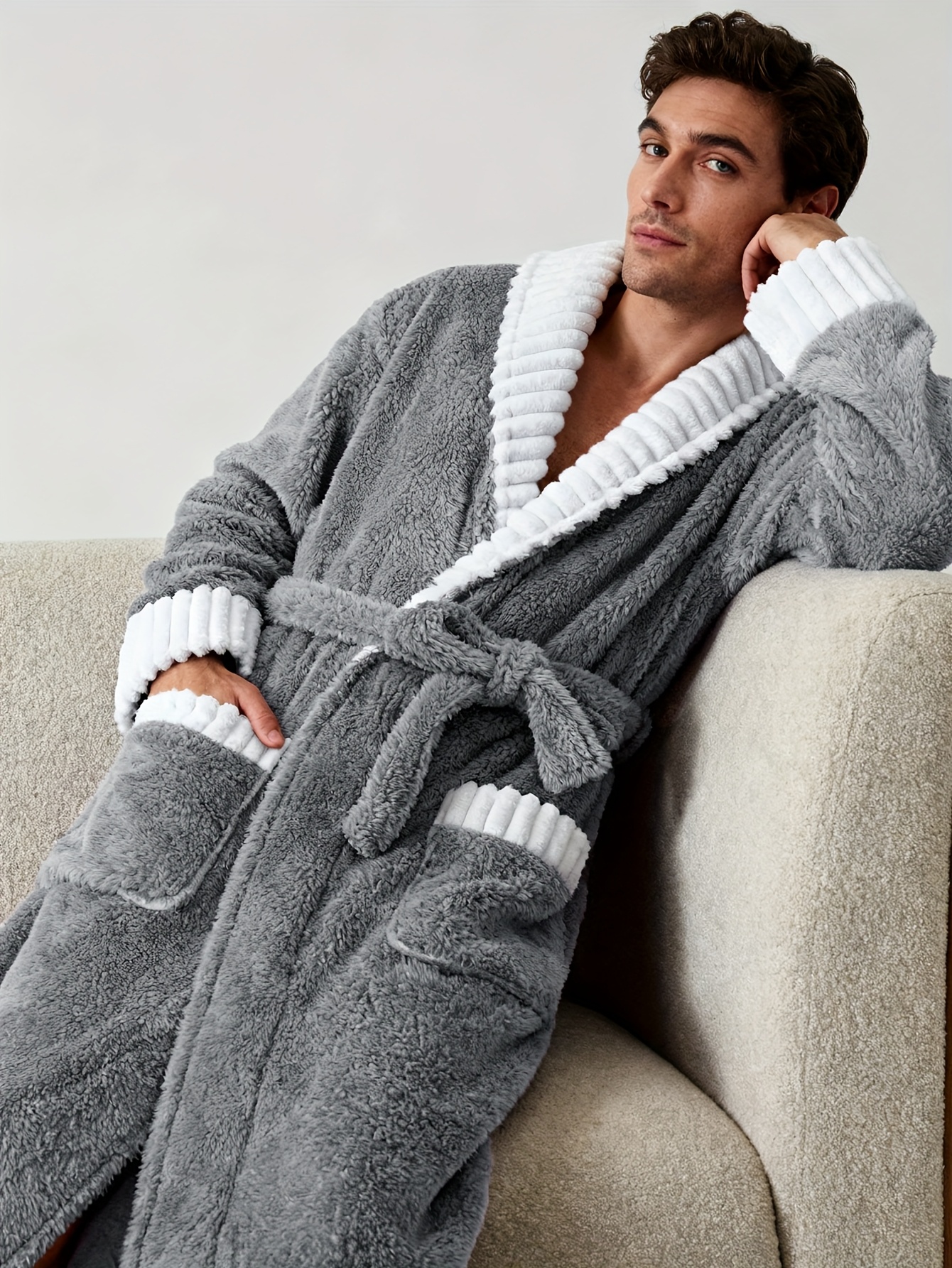 Men'S Thickened Flannel Robe - Long Bathrobe with Large Pockets, Soft Plush Texture, V-Neck & Belted Design for Fall/Winter, Perfect Gift for Him, Cozy Home Wear, Casual Sleepwear, Winter Robe | Vneck Robe | Plush Texture Robe