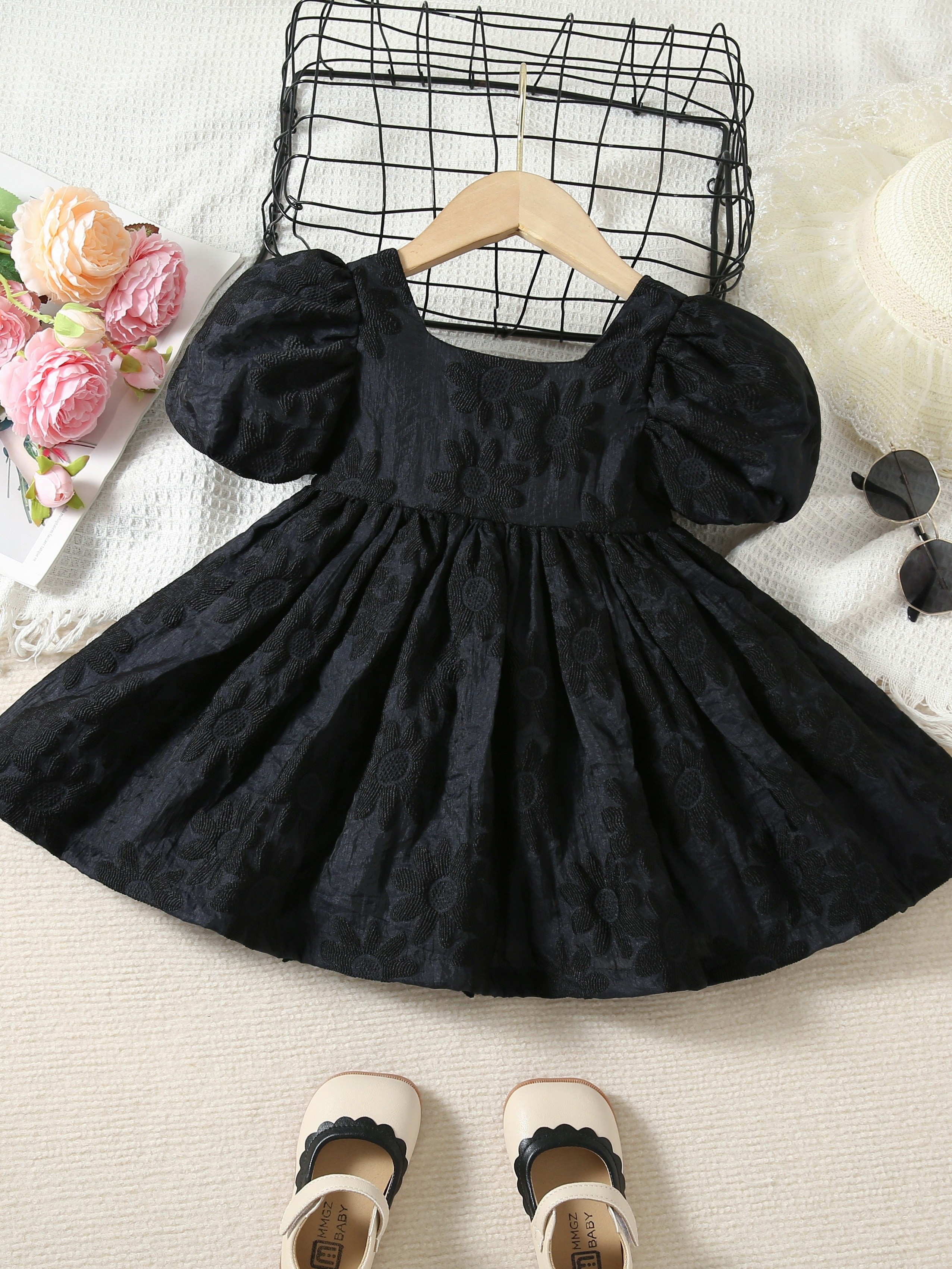 entro green dress Embroidered Hem Zip Front Midi - Girl Dress:5 SATIN/POCKETS Homecoming Dresses Black Dresses · Elegant green botanical