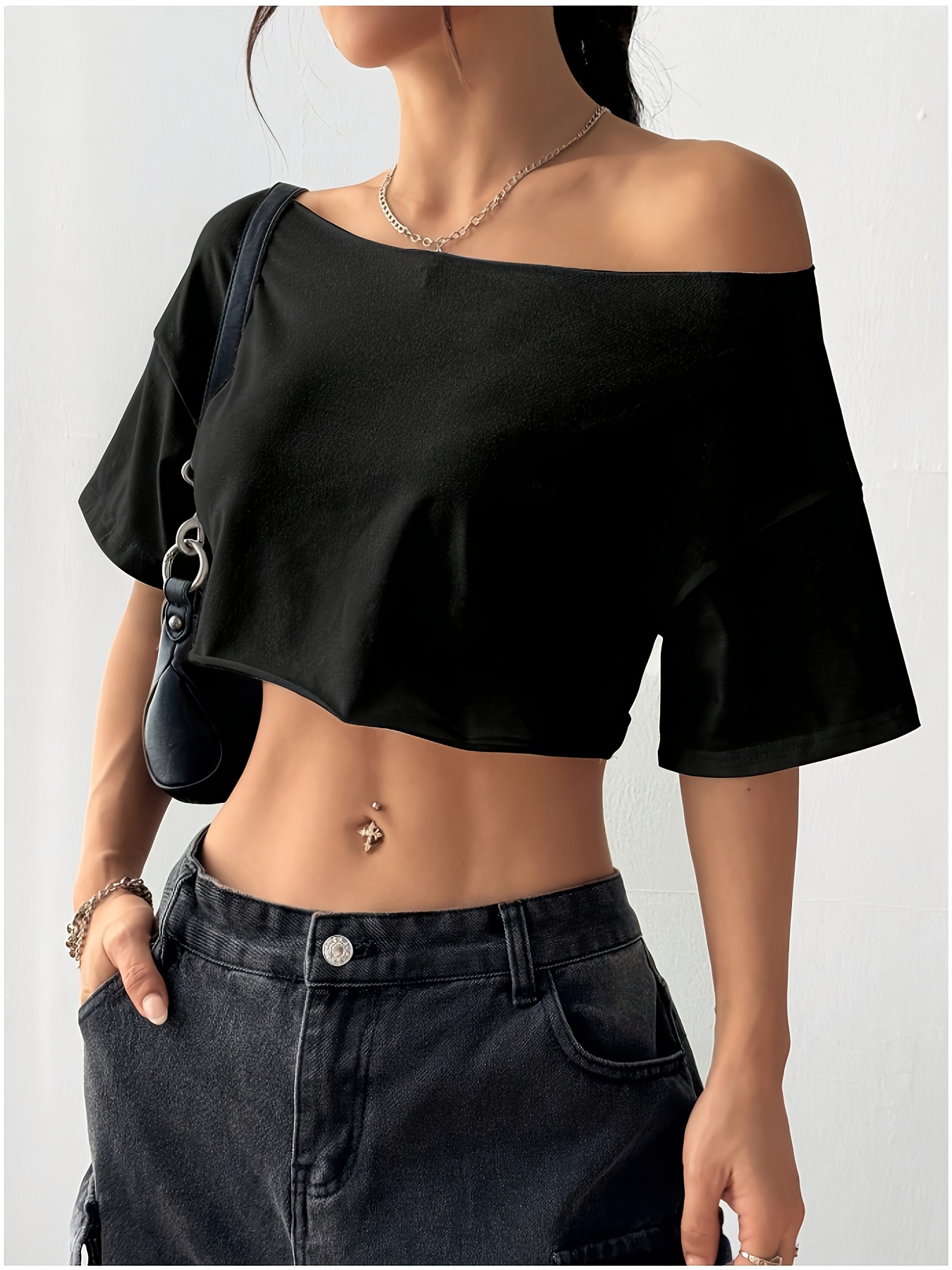 womens loose off shoulder slant shoulder t shirt top suitable for dates parties commuting casual wear fashionable exquisite versatile and simple cropped top with short sleeves waist revealing casual and stylish hot top simple loose fit