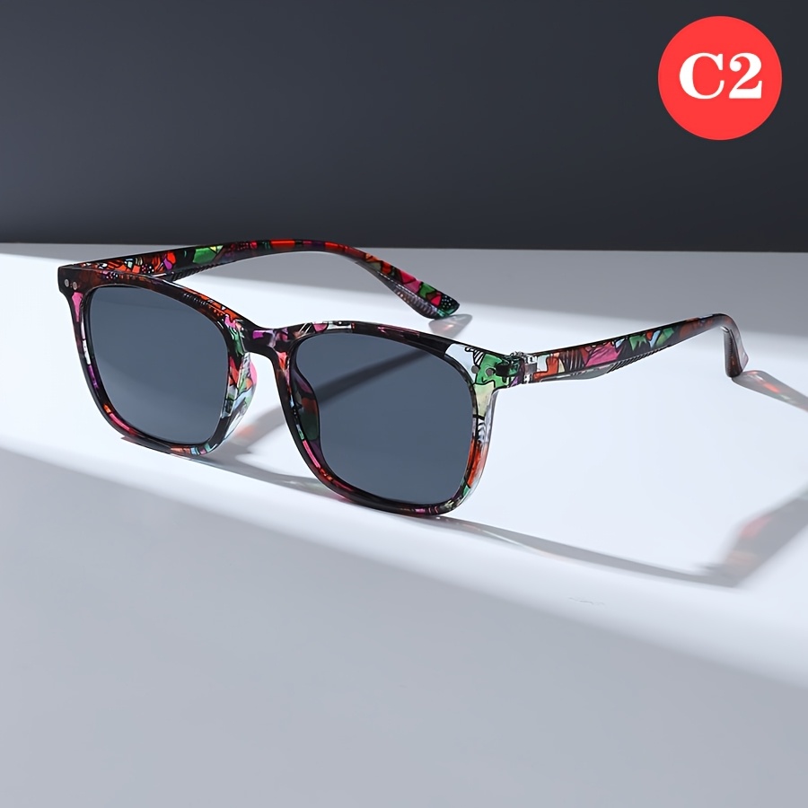 A Pair of Square Glasses with a Colorful Retro-Style Frame, Lightweight And Comfortable for Everyday Wear, Suitable for Both Men And Women