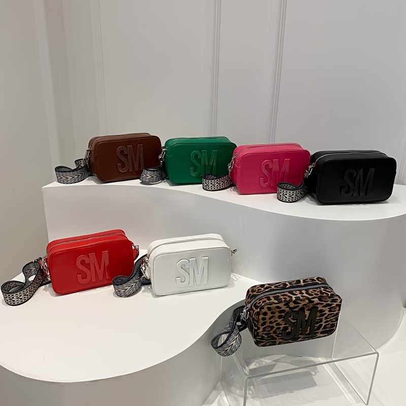 

Light Letter Small Square Bag With Wide Shoulder Strap Single Shoulder Bag Trendy High-end Versatile Crossbody Bag