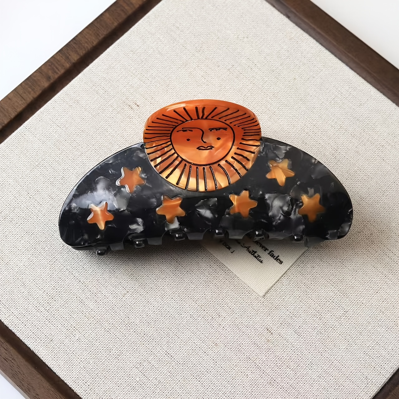 TEMU 1 pièce de pince , et créative, pince requin, rétro, , douce et stylée, griffe à cheveux, convient pour la décoration quotidienne, assortie aux