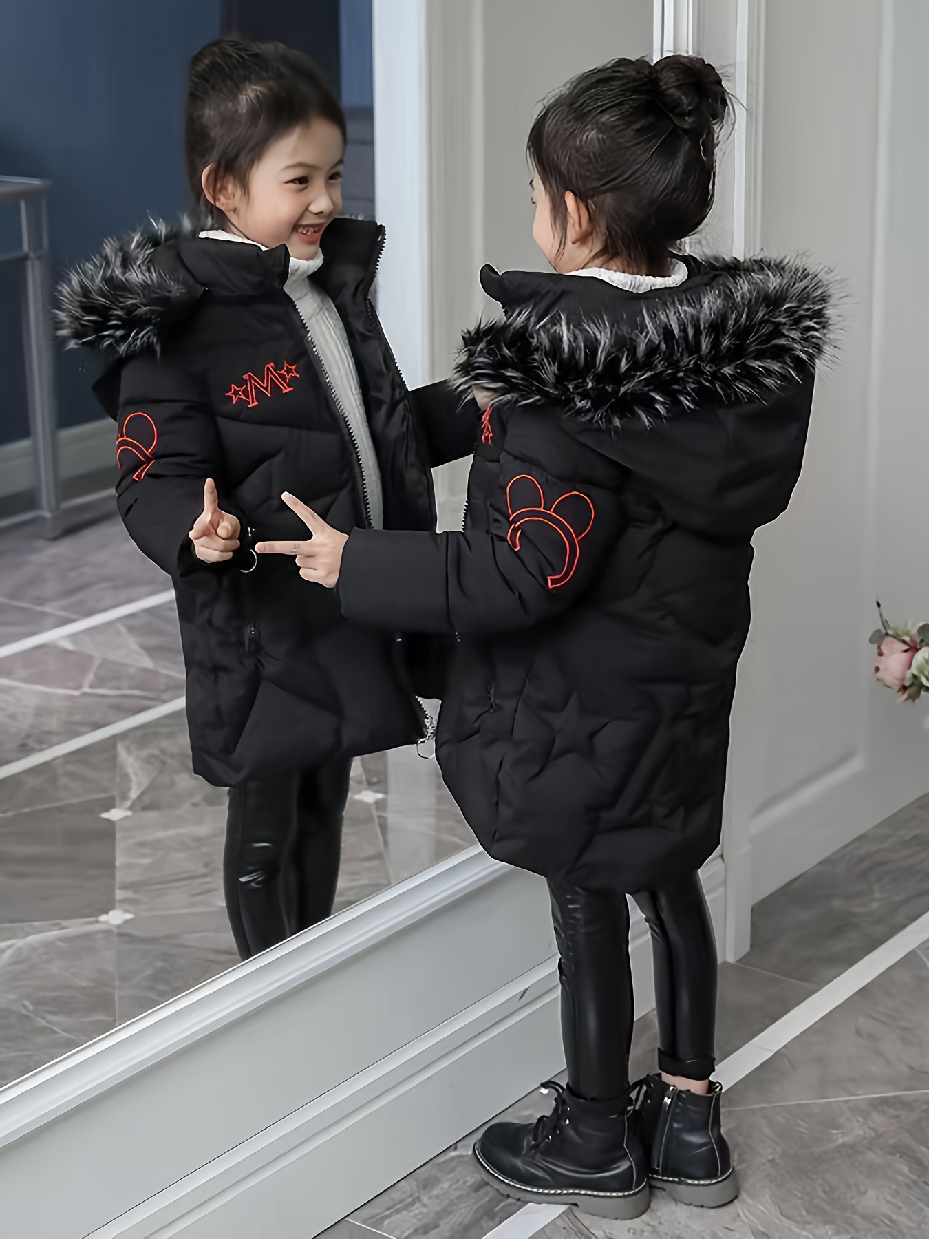 Meisjes Winterjas - Verdikte Halflange Parka met Capuchon, Paars & Cartoon Print, Ritssluiting aan de Voorkant - Machinewasbaar