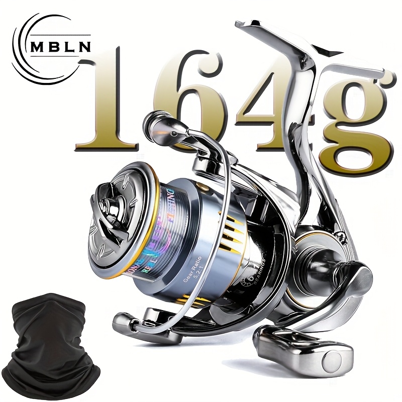 

A Fully Carbon Fiber Fishing Reel, Series 1500-3000, Ultra-lightweight, With A Gear Of 5:2:1, Suitable For Outdoor Use.