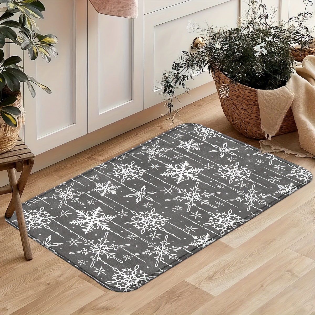 TEMU Winter-themed Home And Kitchen Decorative Door Mat, Christmas Gifts. This Indoor Entrance Rug Is Suitable For Areas Like The Kitchen, Bathroom,