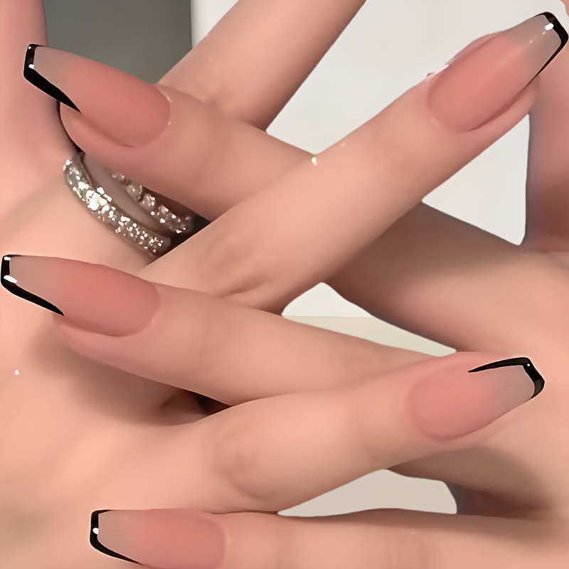 24pcs Nails In Soft Nude Pink, Exquisite Fashion Fake Nails For Trendy Tips