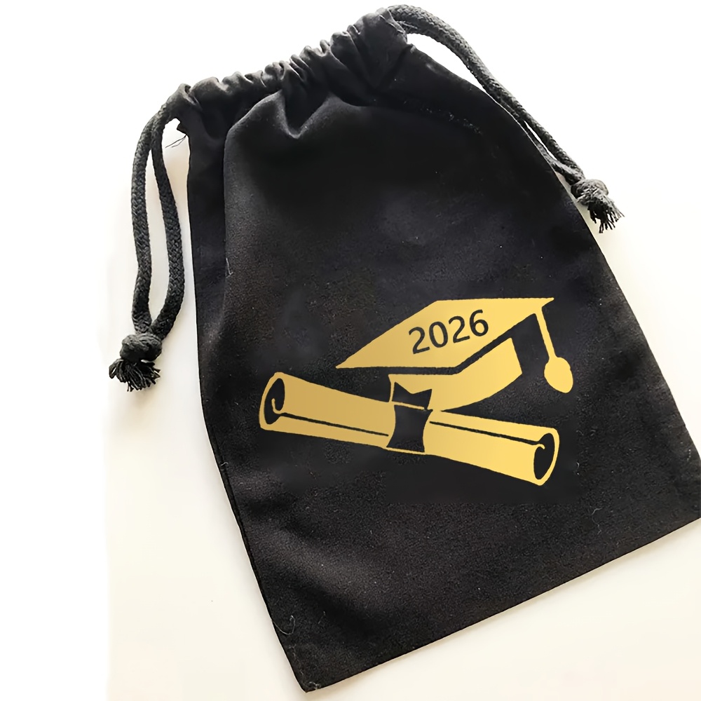 TEMU sacs-cadeaux noirs sur le thème de des diplômes de la promotion 2026, parfaits pour les diplômés du lycée, de l' ou de . Idéaux pour les fêtes,