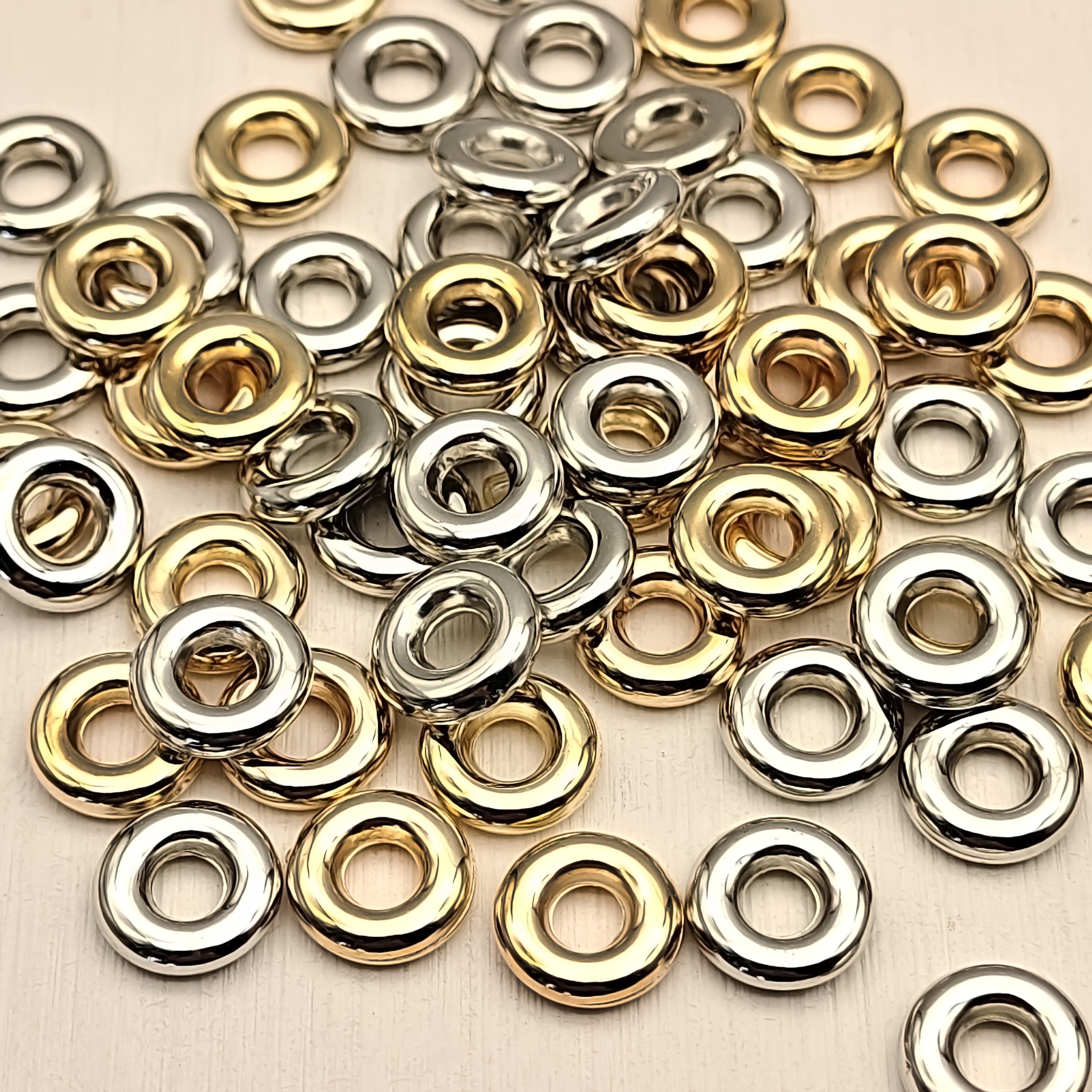 90pcs Mixed Colors Acrylic Spacer Beads for Crafting