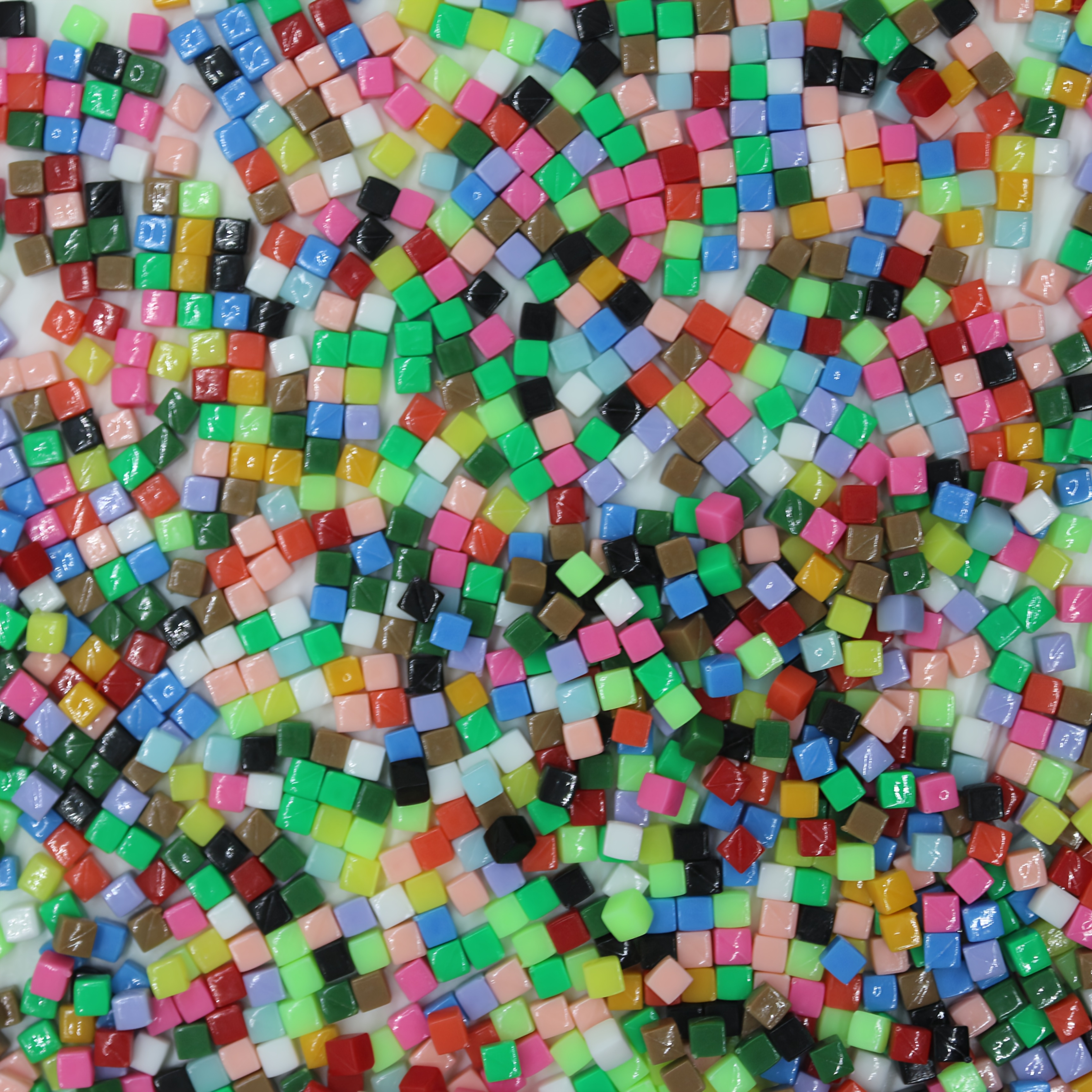 E-shop 1200 Stück 4x4mm Bunte Acryl- Mosaiksteine – Kleine Würfel-Mosaiksteine, Mosaik-Kunstbedarf für Heimwerker & Anfänger, Ideal für