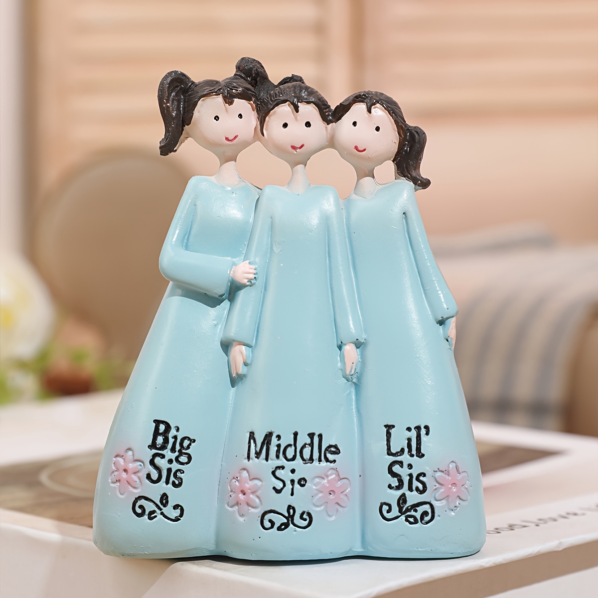 

1pc Resin 3 Sisters Figurine - Collectible Sibling For Various Room Types, Indoor & Outdoor Decorative Accent, Electricity-free