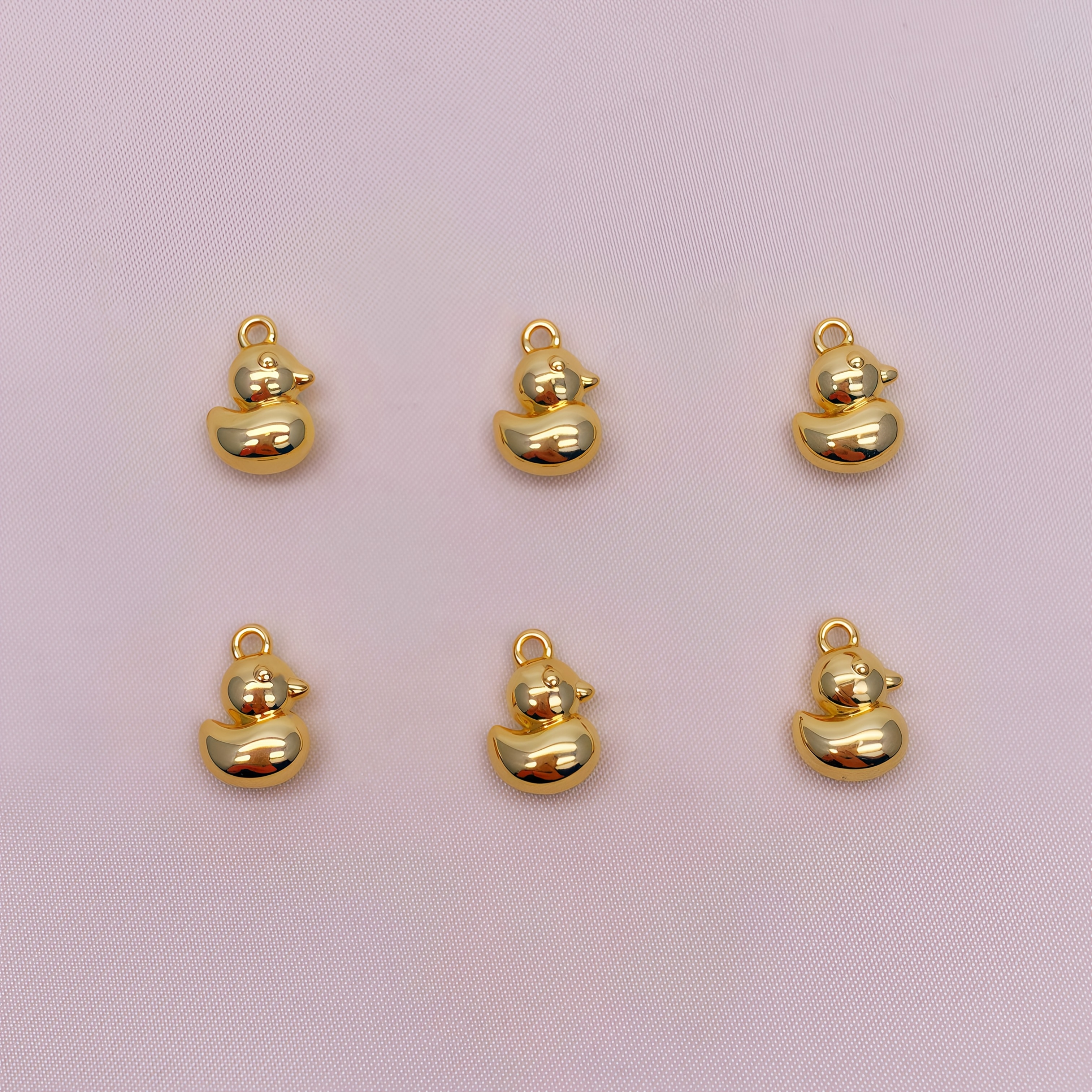 TEMU 6 piezas de joyería de chapados en oro de 18K, diseñados en un estilo encantador para la fabricación de joyas, adecuados para el uso , adornos