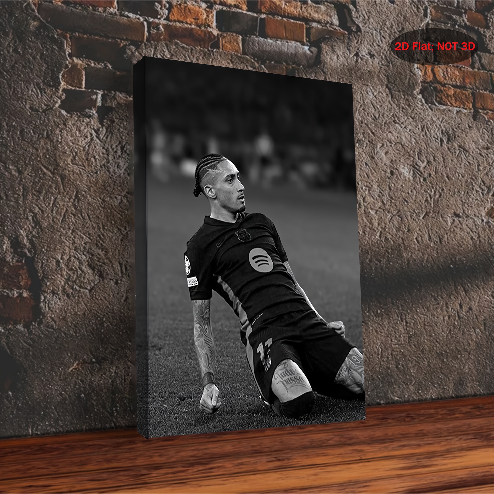 1pc Raphinha Soccer Player Canvas Poster - Vintage Black & White Sports Wall Art, Minimalist Athletic Decor with Hook, for Living Room, Bedroom, Office, Kitchen - Perfect Gift for  , Soccer Room Decor, Sports Themed Artwork, Classic Sports Poster, Hookmountable Artwork, Home Decoration, Retro Aesthetic, Durable Frame, Football Enthusiasts, 2D Flat