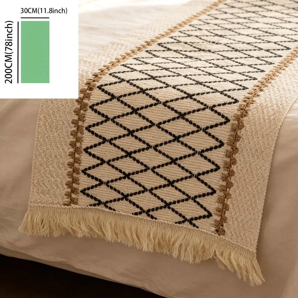 TEMU 1pc Vintage Diamond Pattern Fringe Bed Runner
