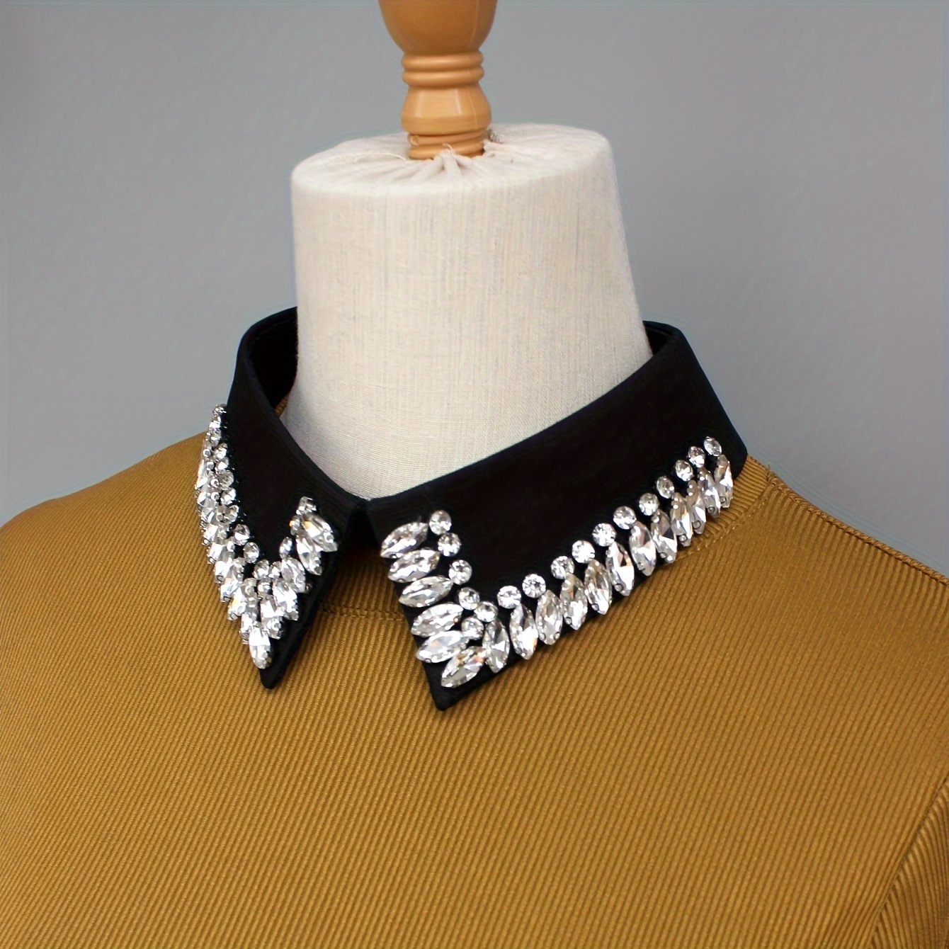 TEMU Elegant Vintage-inspired Rhinestone Collar - Detachable, Luxurious Beaded , Machine Washable