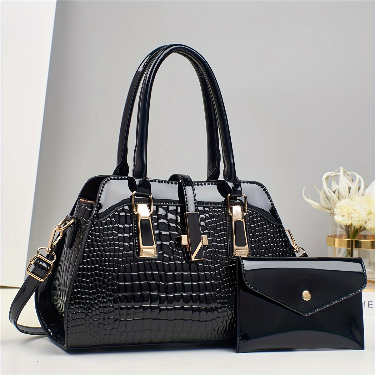 

Vintage Style Black Leather Handbag With Crocodile Pattern, Removable Strap, Zipper Closure, Polyester Lined, Solid Color, Elegant Shoulder & Crossbody Bag Set With Matching Wallet