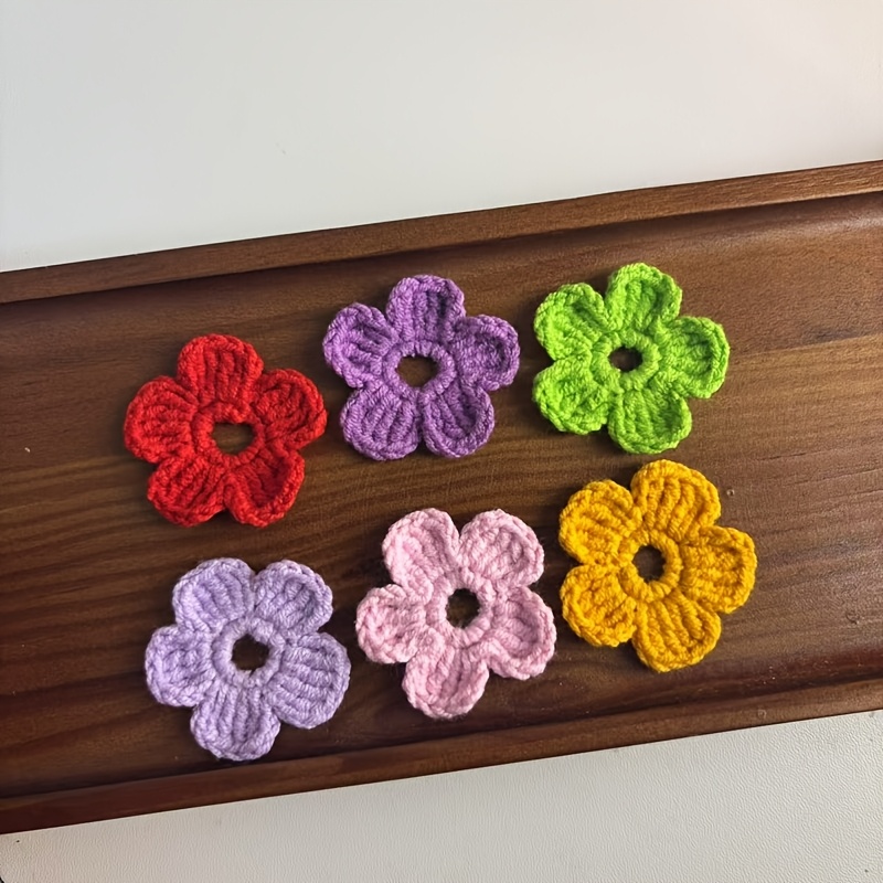 E-shop 6 Stk. lebendige handgehäkelte Knopfblumen, bunte Stoff-Blumen-Knopfabdeckungen für Hemden, ideal für 1-1,5 cm (0,39-0,59 Zoll) Knöpfe –