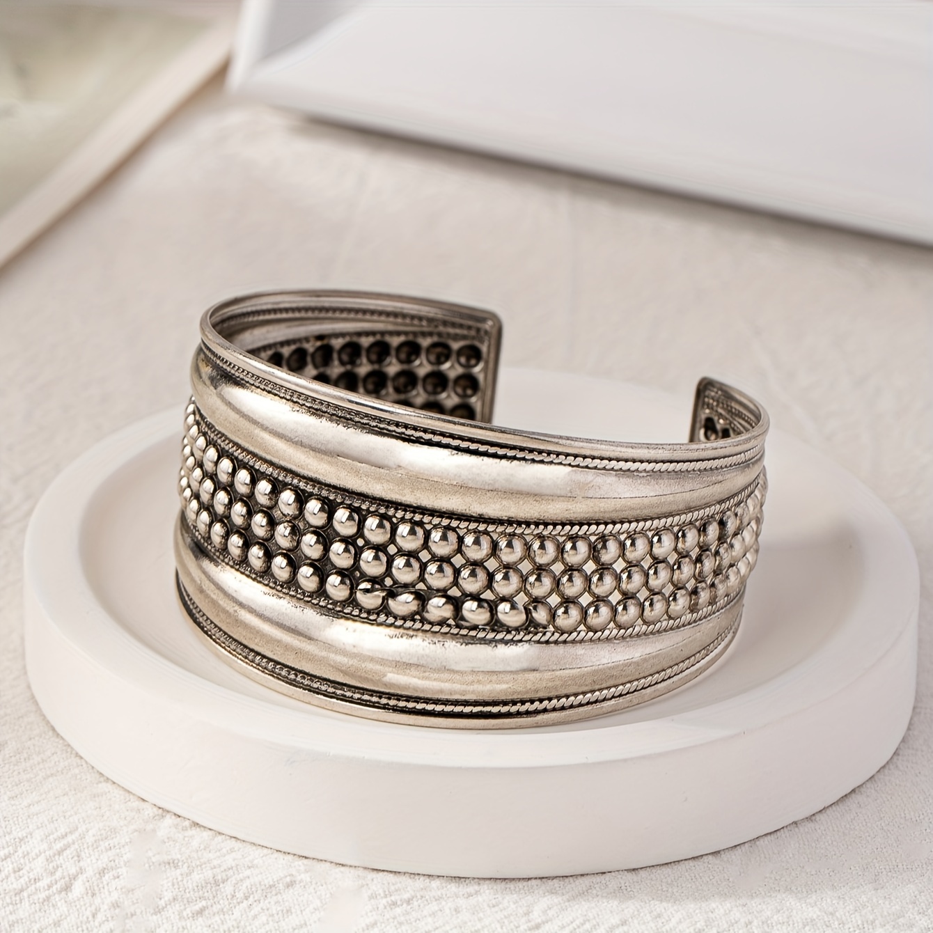 Bohemian Vintage Golden Open Bangle for Ladies