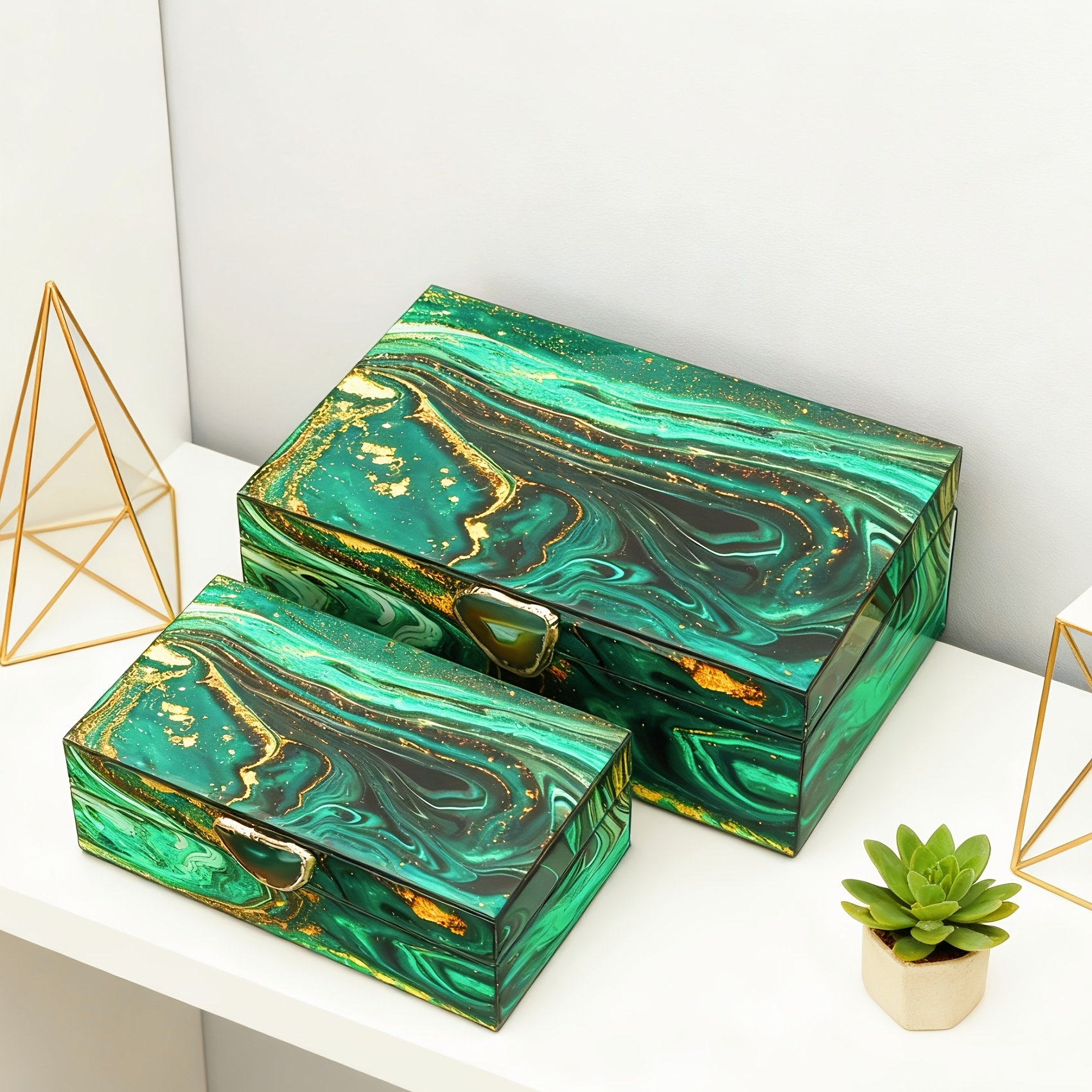 Large-Capacity Green Gilded Jewelry Box