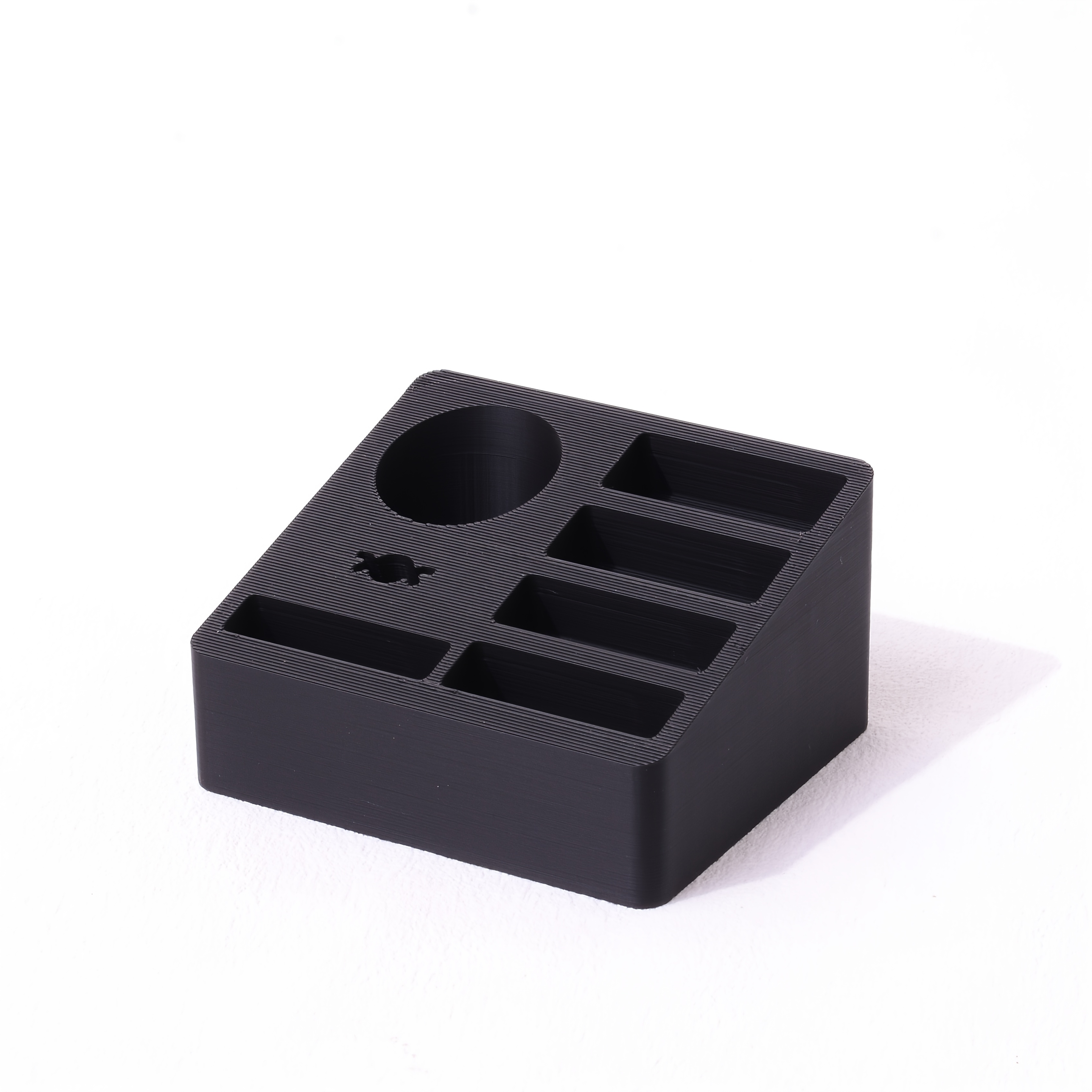 Razor Storage Rack - To Bathroom Clutter With An Integrated Base For Unit And Blade Additions