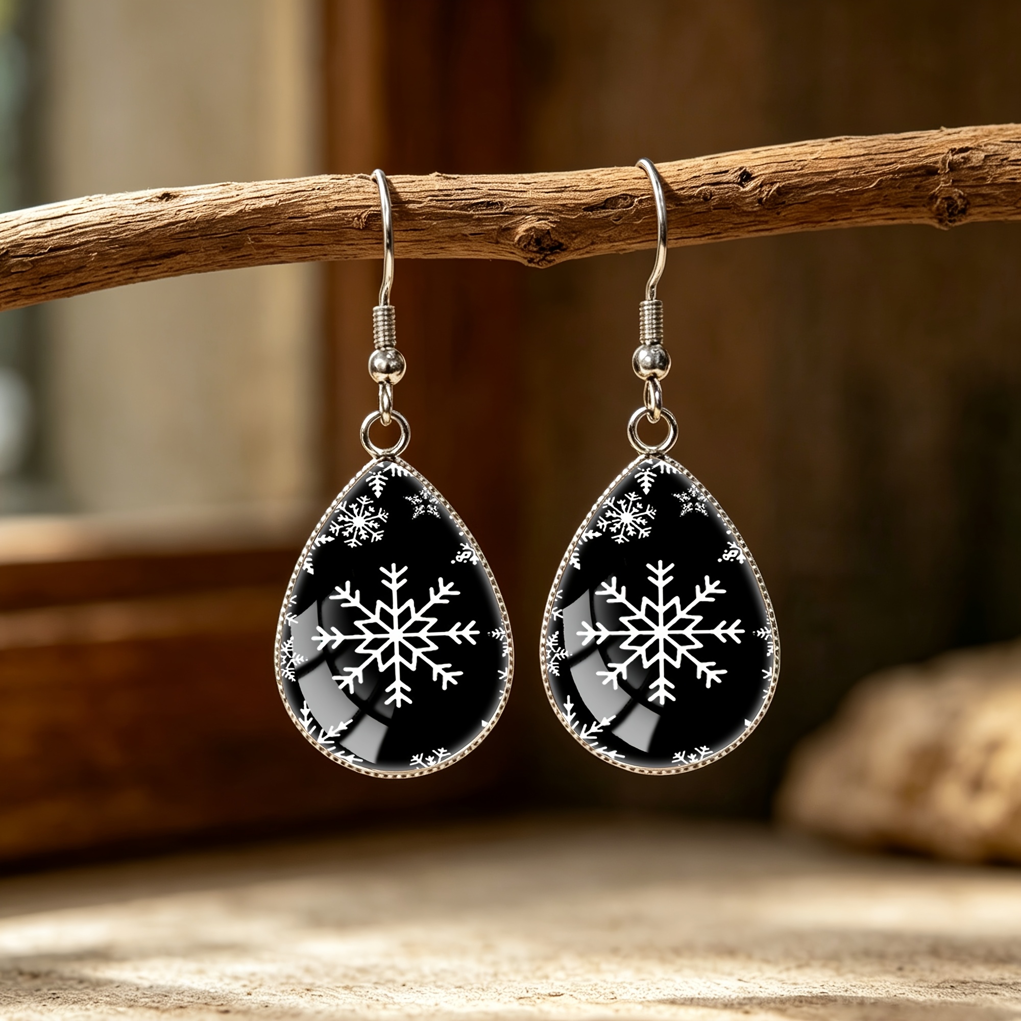 TEMU 1 Pair Black And White Snowflake Pattern Steel Material Teardrop Earrings, Elegant Suitable For Men And Women' Vacation Jewelry Ear Additions