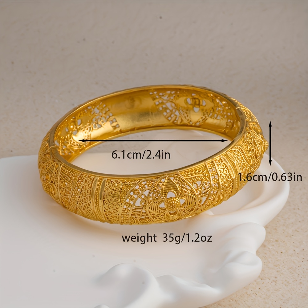 2pcs Golden Plated Openwork Bracelets Classic Comfortable Style