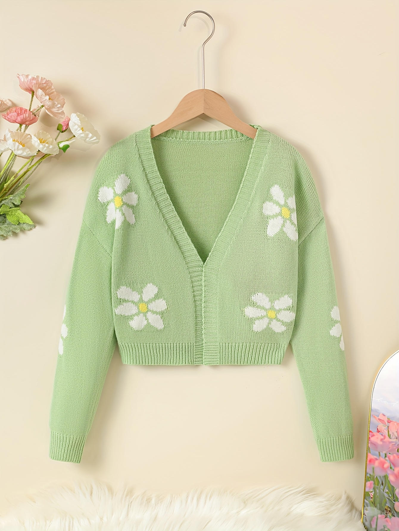 Girls' Cute Floral V-Neck Cardigan Soft Knit Green Long Sleeve Open Front  Sweater with 3D Flower Embellishments, Lightweight Spring/Fall Layering Pi