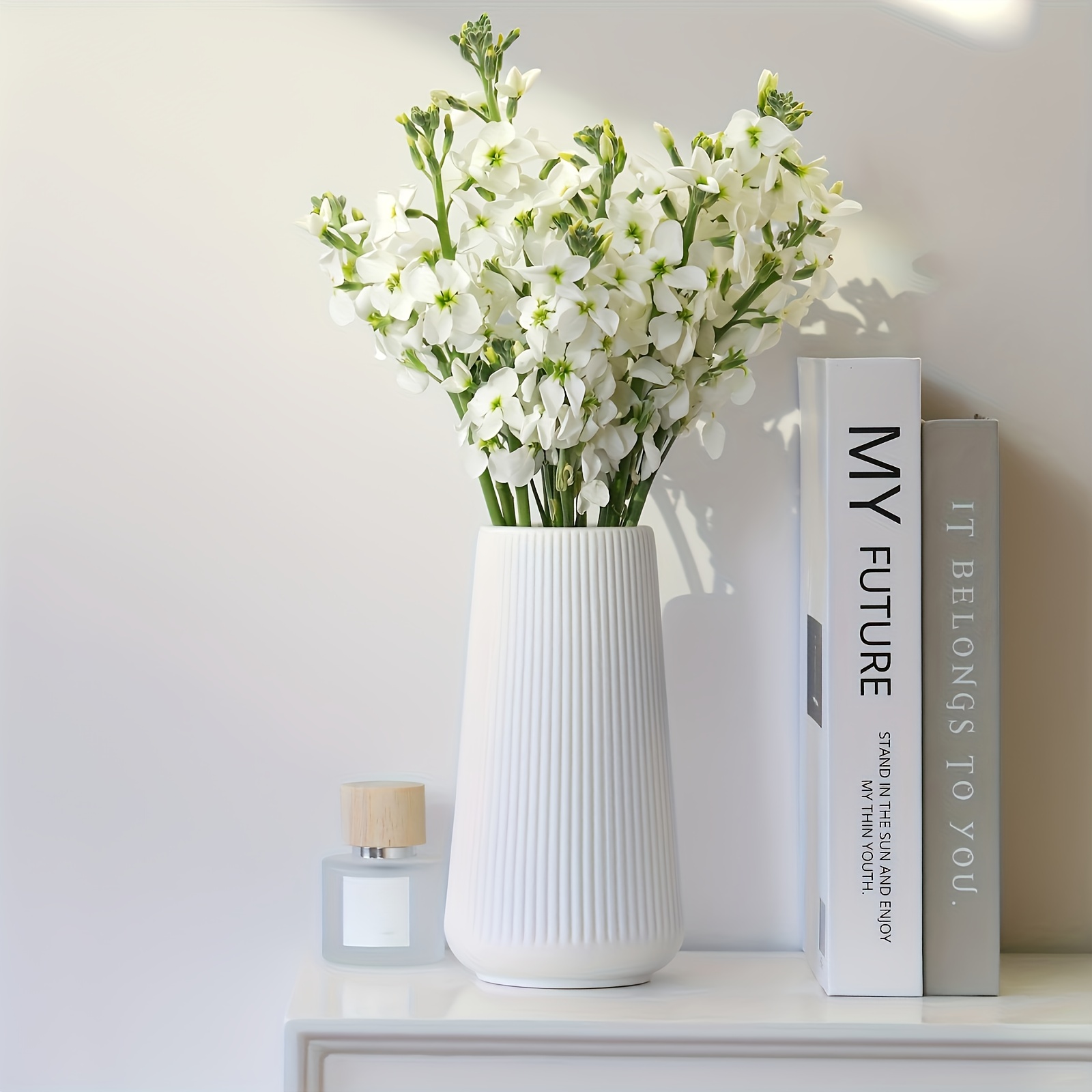 Image of 1pc Easy Modern Gypsophila Paniculata Plastic Vase Decoration Living Room White Porcelain Small Fresh Dried Flower Arrangement Vase