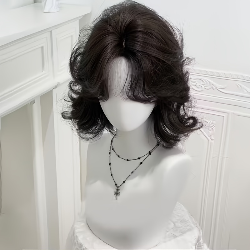 TEMU A 12-inch Curly Bob Wig For Women, Featuring A Black Color And Part, Designed With Flip Ends. This Elegant And Sophisticated Perfect For Daily
