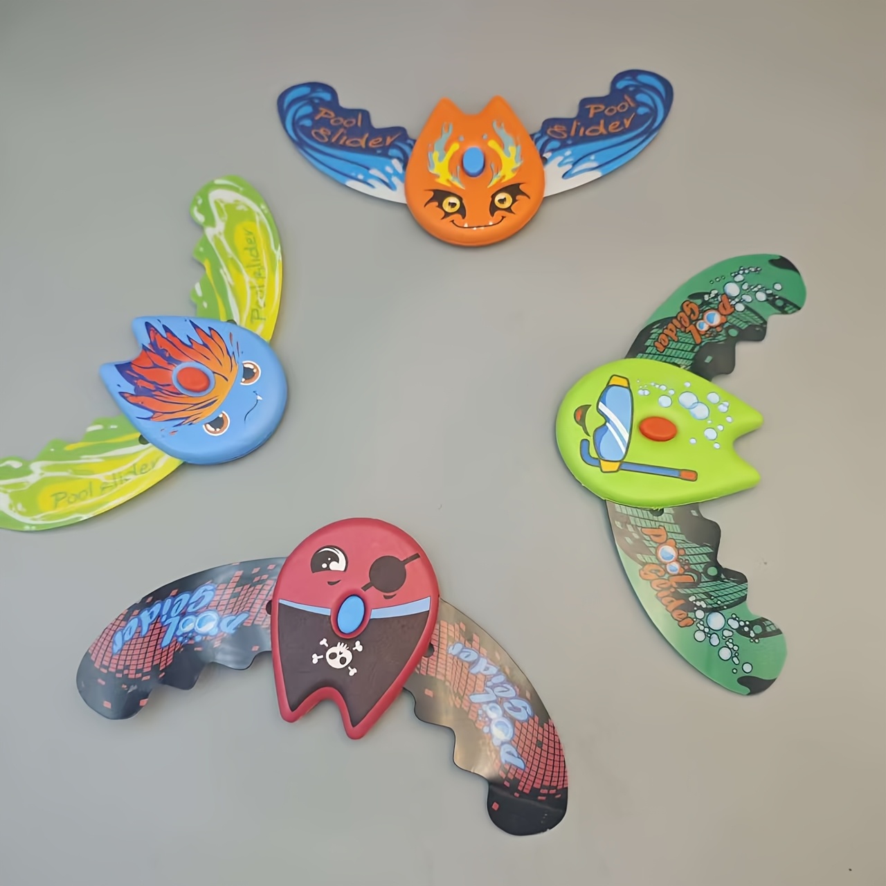 item picture Devilfish Water Flight Gliding Toy - A Manually Controllable Underwater Flight Toy with Powerful Propulsion. It Is Made of Lightweight Plastic Material And Is Perfect for Playing in Summer Swimming Pools And on Beaches. Come And Play with Your Frien