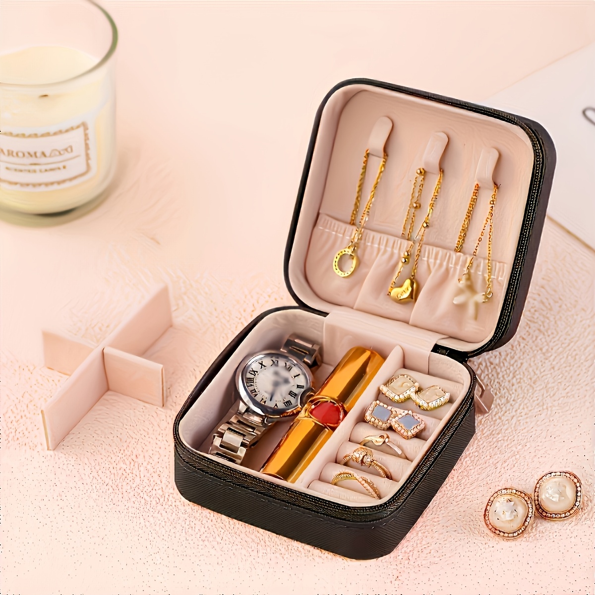 Small Jewelry Box, Portable Travel Jewelry Box, Suitable for Organizing And  Storing Rings, Pendants, Earrings, Necklaces, Bracelets, And Gift Boxes