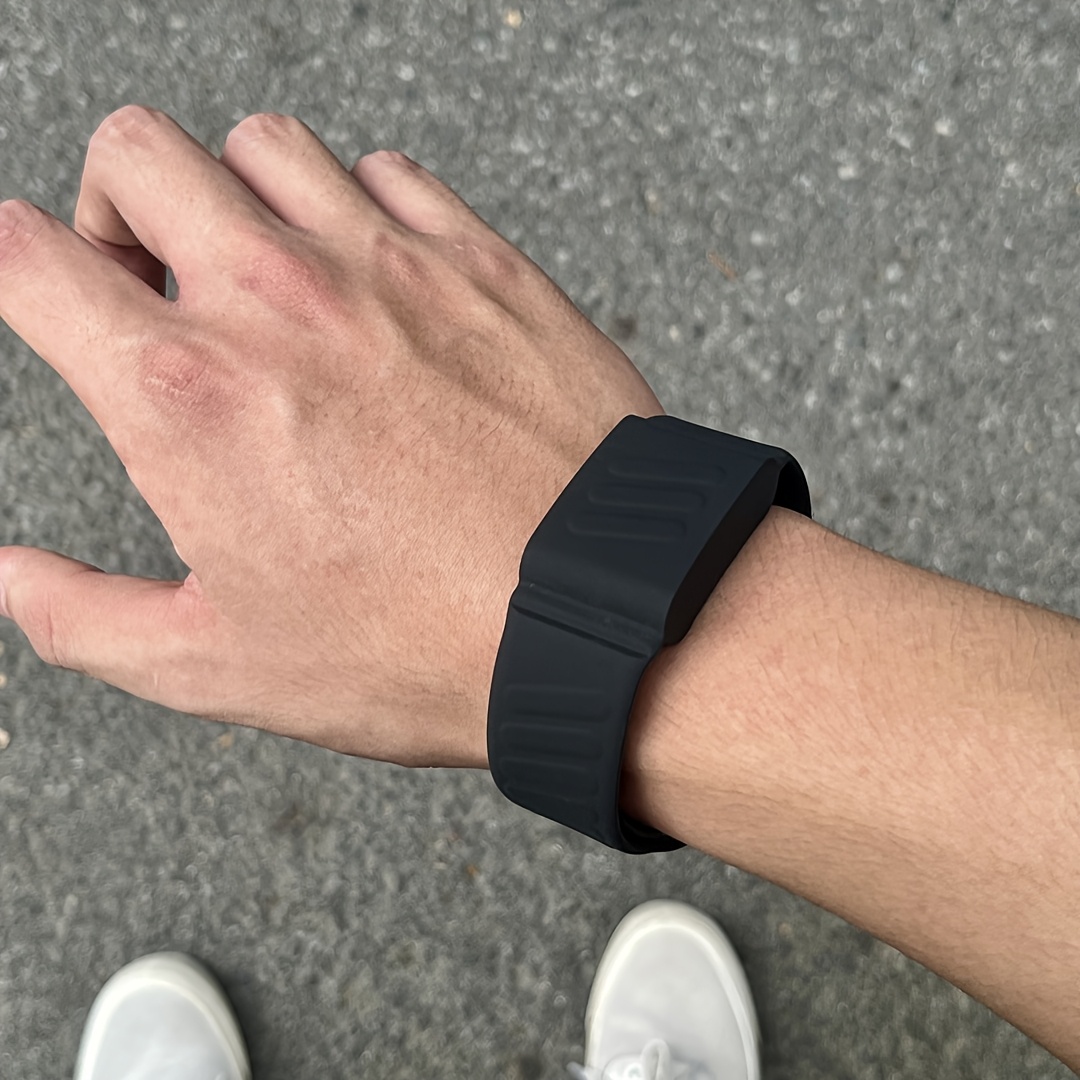 souple en silicone pour WHOOP 4.0, ajustable et convient aux hommes et aux femmes.