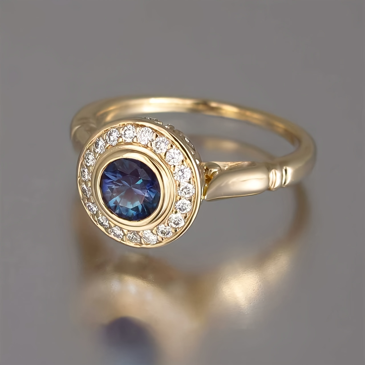 1pc Fashionable Engagement Ring For Women Elegant Blue Synthetic Synthetic Zirconia Ring Suitable For Casual Attire,…: retailer-supplied image