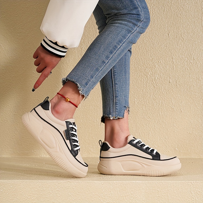 Damenschuhe Frühling und Sommer Atmungsaktiv, Trendig Vielseitige Weiße  Sneaker Sport Freizeit Fitness Sprungseil Laufschuhe Heiße Schüler-Schuhe 