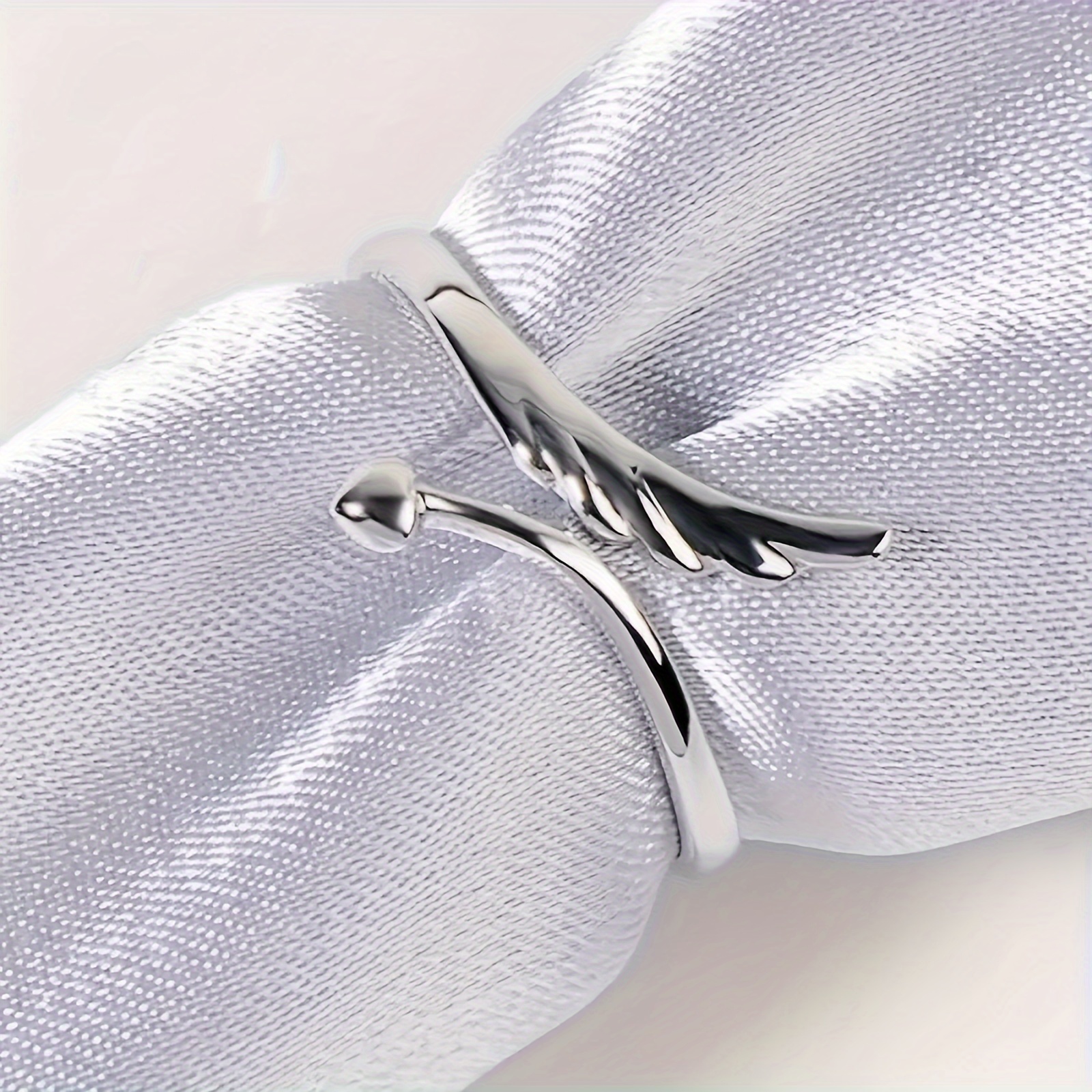 1pc, Simple Angel Wing Open-ring Design, Adjustable Size Ring, Suitable for Pairing with Outfits, for Daily Wear, Parties, Weddings, Etc., a Women's Jewelry Gift