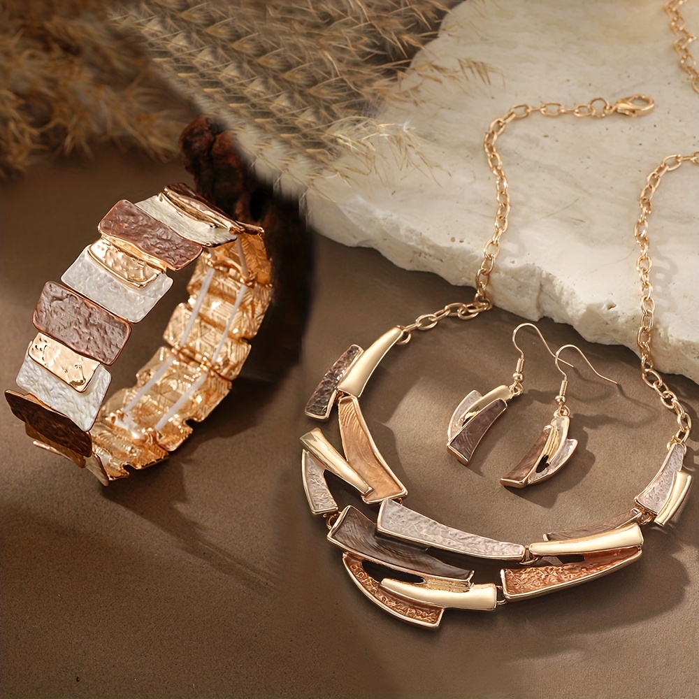 E-shop Damenmode Böhmische Emaille Einfaches Geometrisches Schmuckset Herbst und Winter Khaki Zinklegierung Halskette und Ohrringe Armband Set