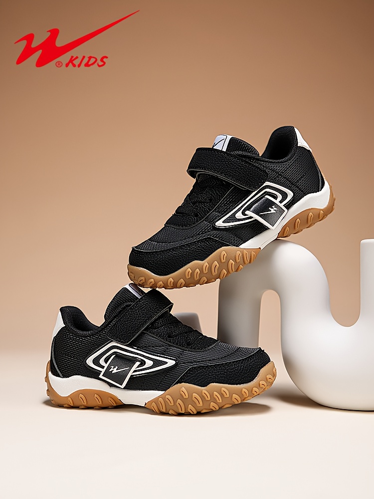 A Pair of Girls' Athletic Shoes for Everyday Use, Trendy Casual Footwear That Is Breathable, Durable, And Suitable for Running And Tennis, Perfect for Both Boys And Girls, Ideal for Travel And Sports.
