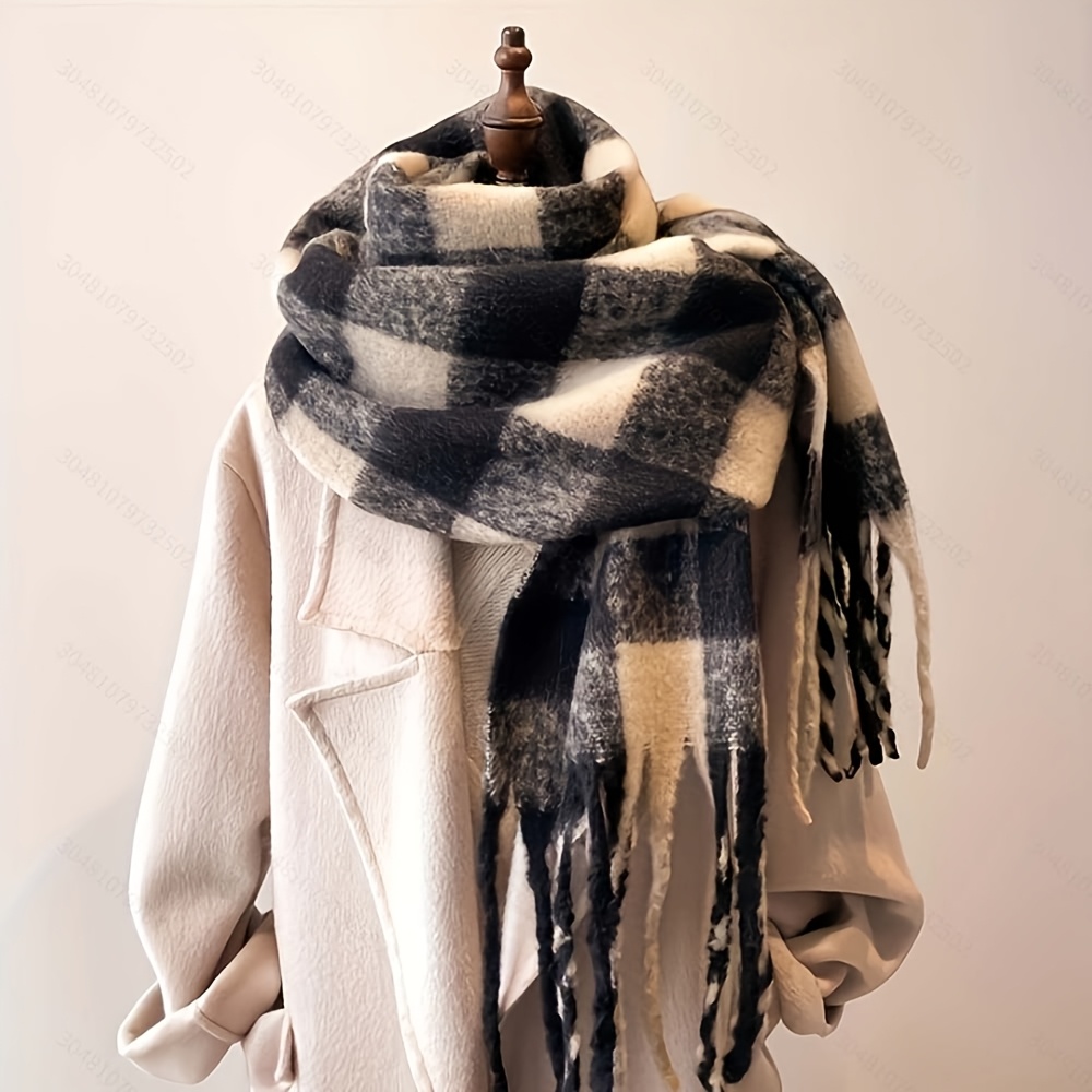 TEMU Autumn Winter Thick Black And White Checkered Scarf, Comfortable Soft Neck Warmer, Casual Tassel Cold-proof Thick Large Shawl, Matches Clothing