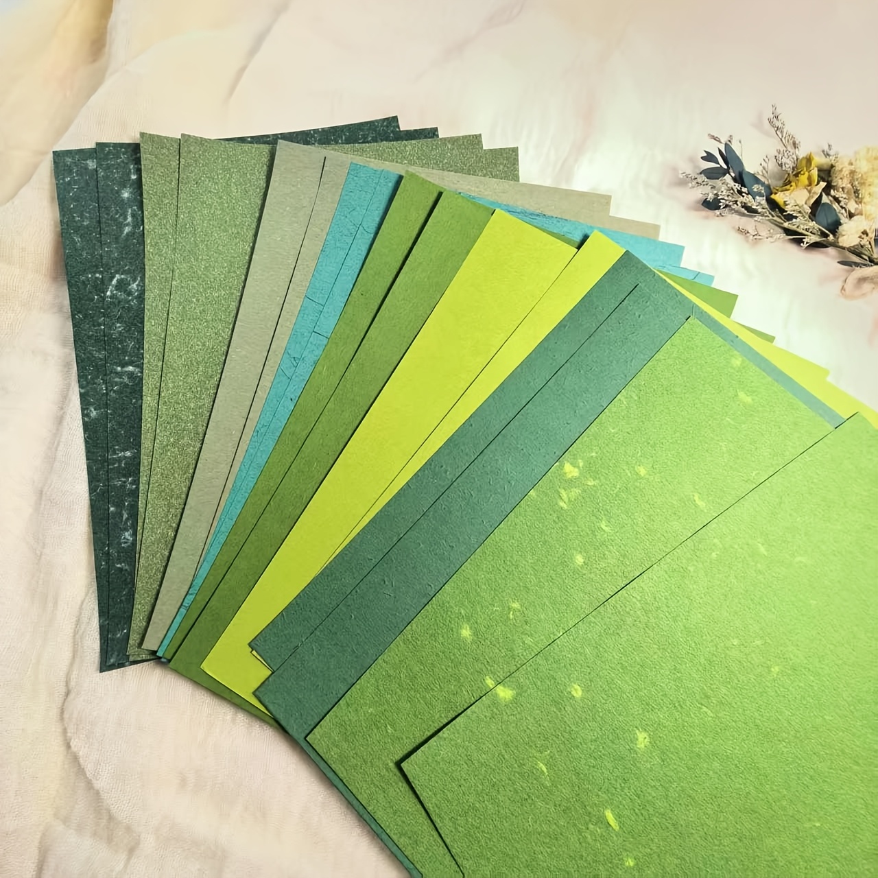 Image of 16 Sheets Retro Art Paper, Double-sided Vintage Pattern Paper, Size 5.83 X 8.3 Inches, Suitable For Crafts, Scrapbooking, Journal Decoration, Gift Wrapping, Scrapbooking Supplies