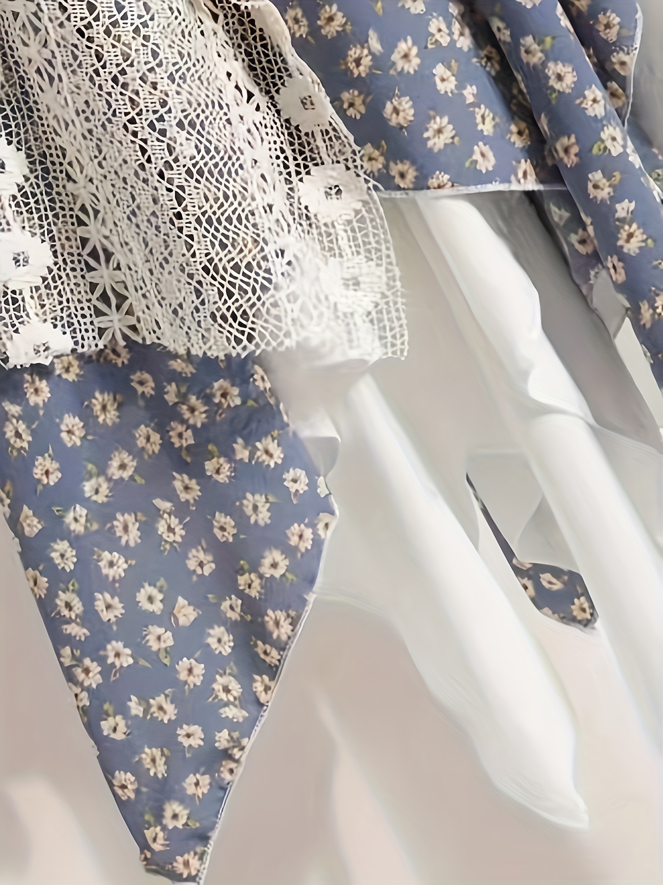 Chic Light Blue Lace Floral Skirt, Mid-Length Irregular A-Frame Design with Contrast Lace Detail - Versatile All-Season Fashion Accessory