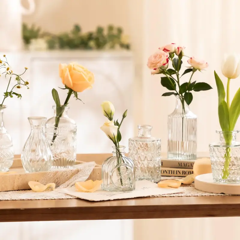 Lot De 12 Mini Vases Verre Vintage – Petits Vases Déco Table Mariage – Verre Cristal Relief – Idéal Fleurs Séchées