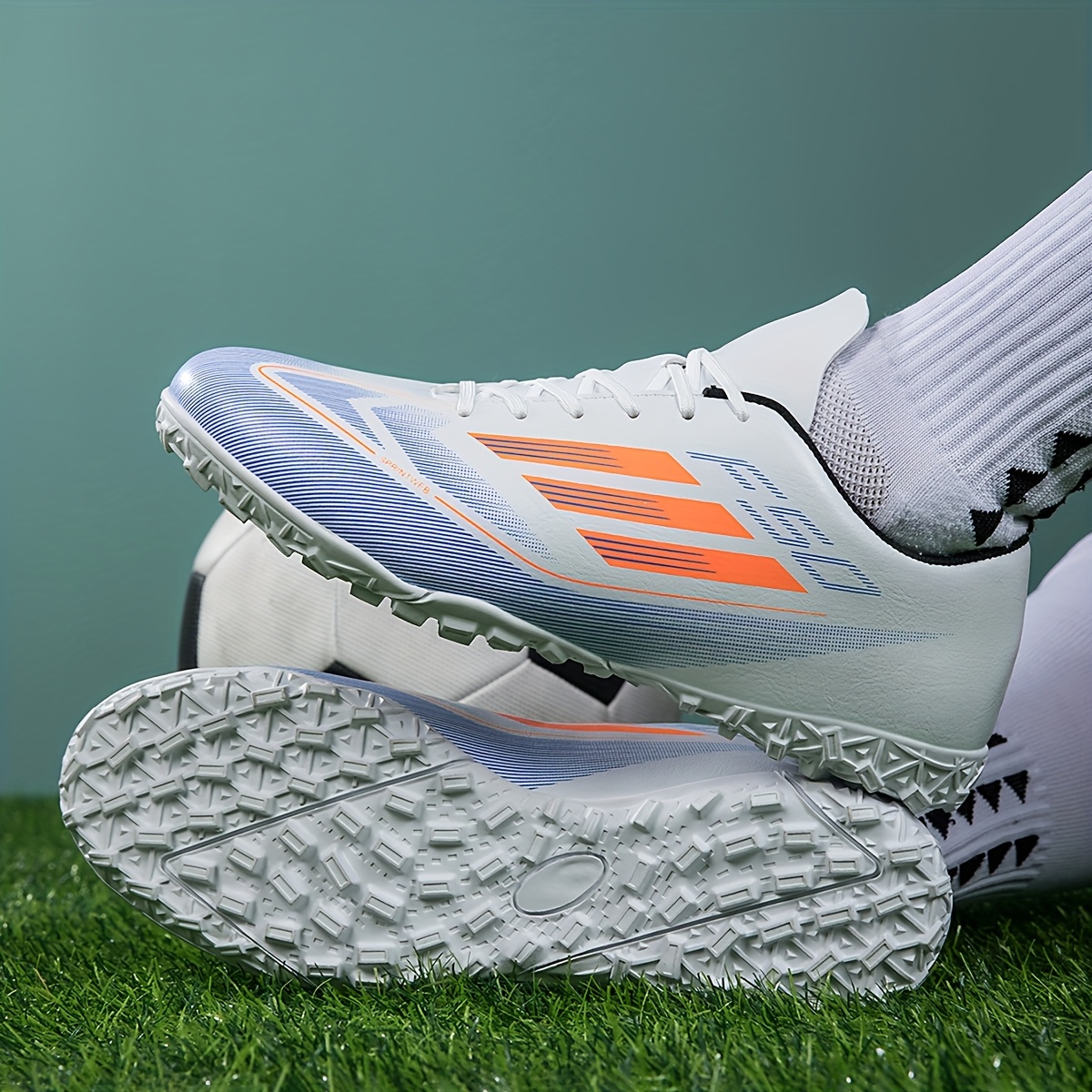 sneakers mens training and match soccer cleats