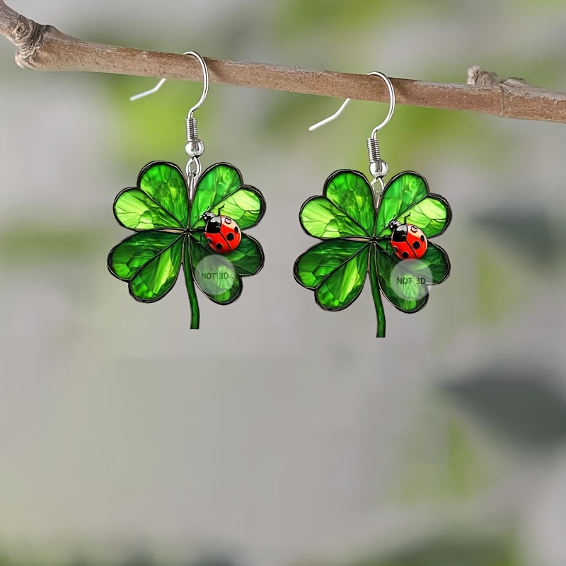 

1 Pair Acrylic 's Day Earrings, & Ladybug Design, Fashionable Luck Grass Ear Accessories For , Iron Post, Gift