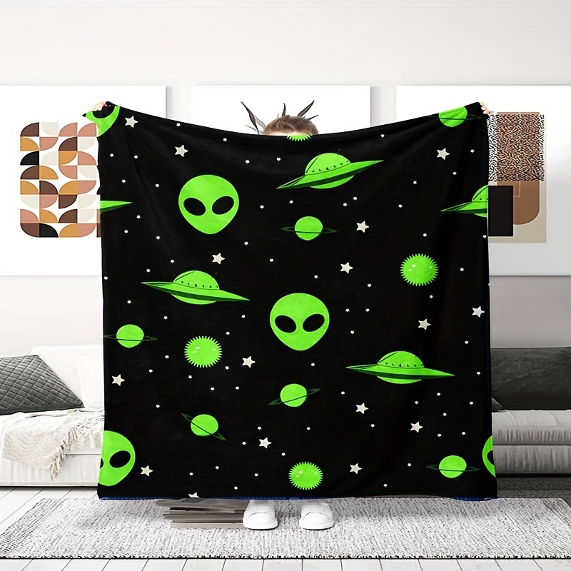 

1pc Green Hd Blanket, Soft Warm Throw Blanket Nap Blanket For Couch Sofa Office Bed Camping Travel, Multi- Gift Blanket For All Season