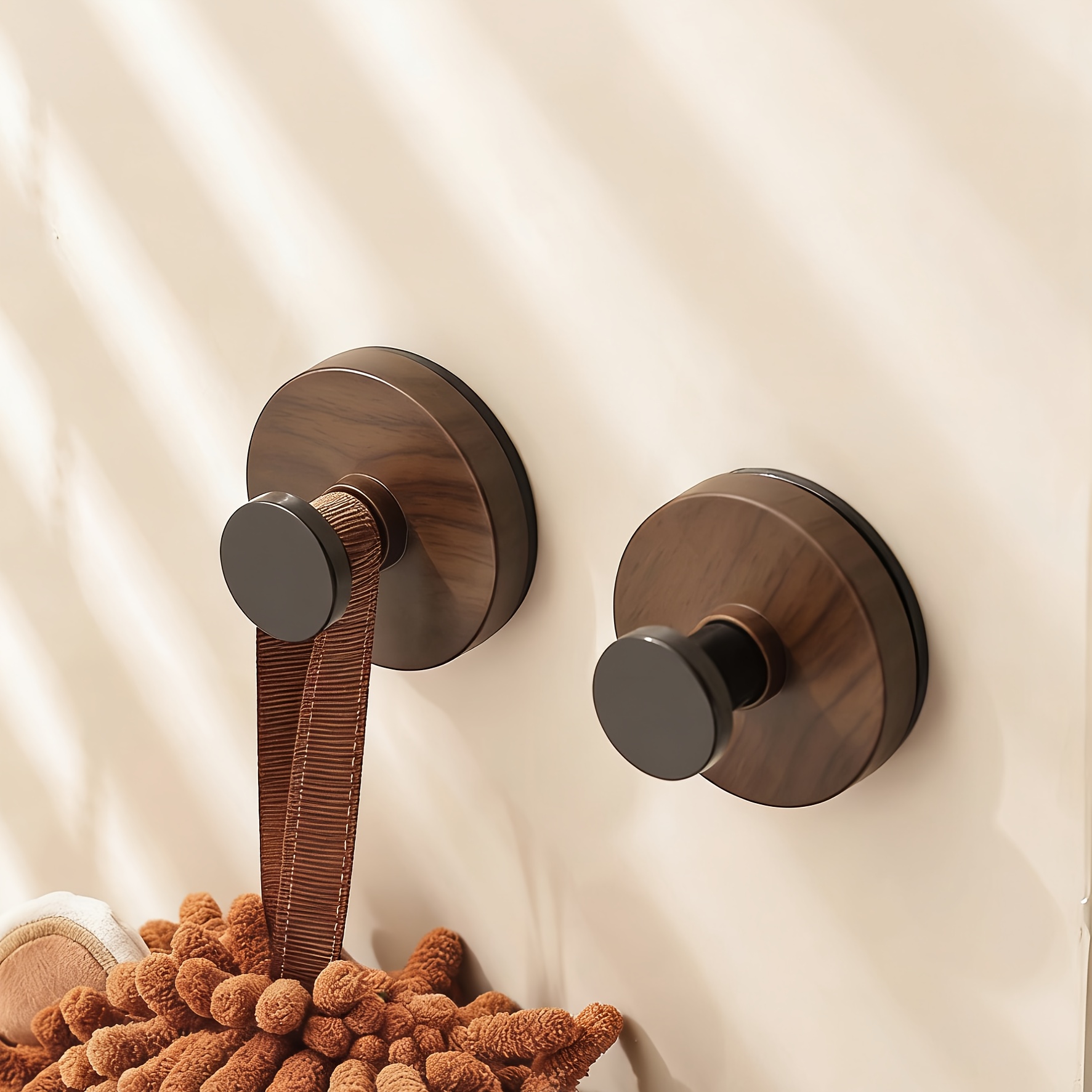 TEMU 3pcs Set (2pcs Walnut Texture Suction Cup Rotating Hooks And 1pc Storage Bag) Adhesive Door-back Hanger For Kitchen And Bathroom, Utility Hooks