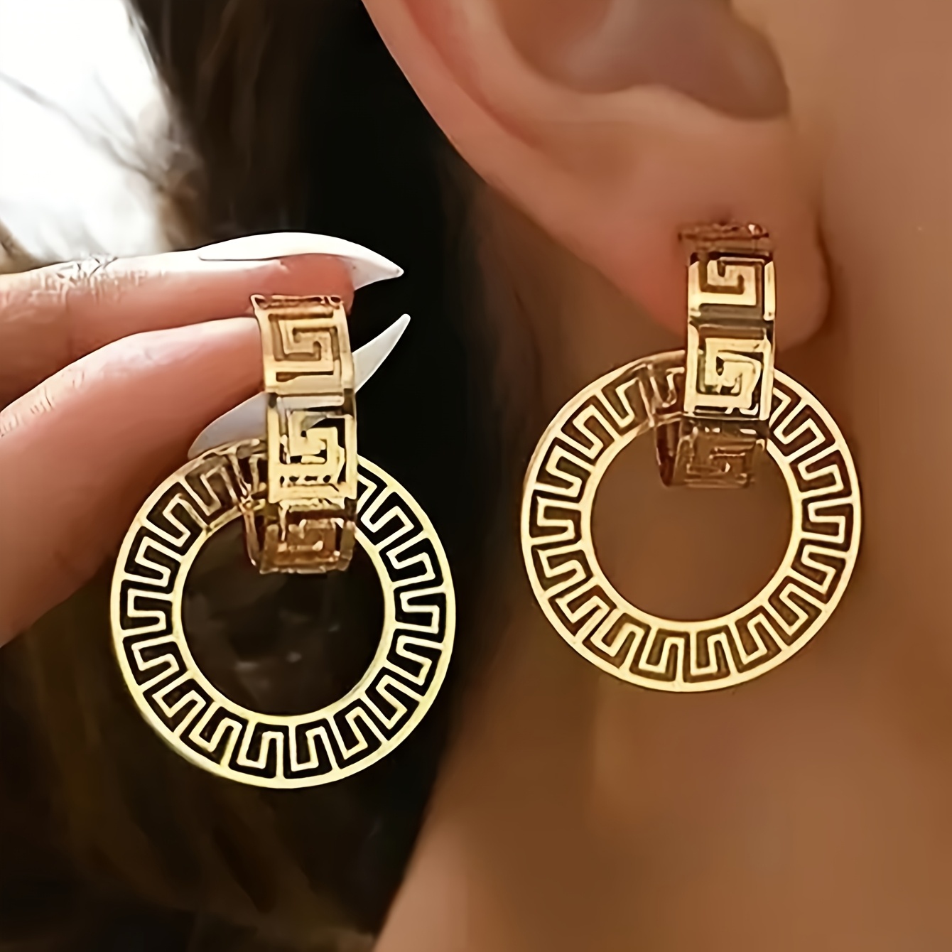 A Summer Vintage Court-style Round Link Unique Women's Earring Accessory