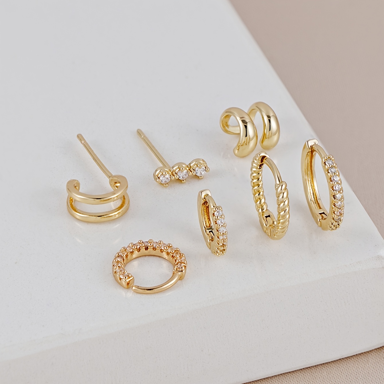 TEMU Lot de 7 créoles et tendance en synthétique, adaptées aux banquets, et accessoires de bijoux quotidiens pour femme