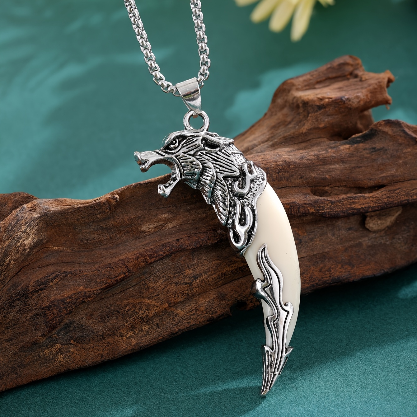 TEMU Collier Pendentif Vintage en Résine de Dent de Loup Transfrontalier, Chaîne Unisexe en Acier Inoxydable 304L pour Tenue Décontractée et Soirée