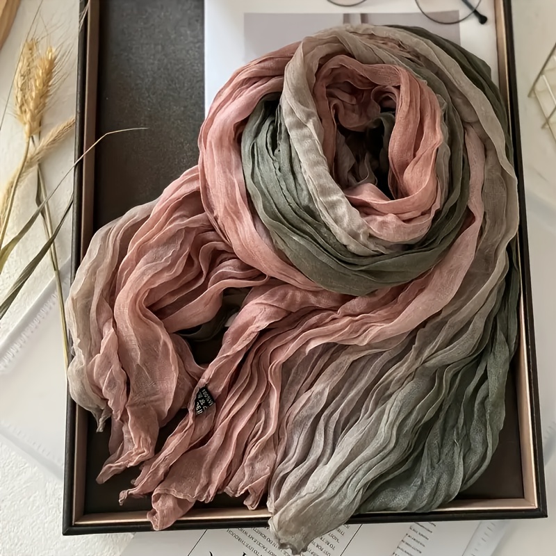 Image of A Gradient-colored Scarf. The Texture Of The Scarf Looks Light And Flowing, Has A Of Uses In Fashion Matching. For Daily Commuting Or A Date, A To Enhance Of