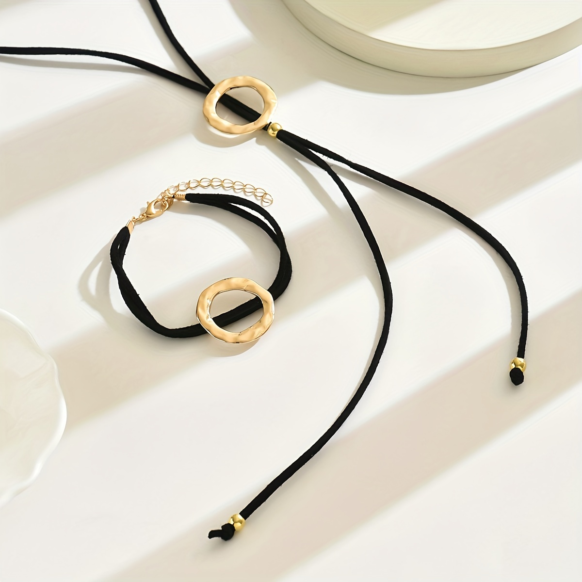 2pcs Set Of New Retro Minimalist Hollow Hammer Pattern Circle Velvet Bracelet And Necklace For Women, Long Sweater Chain Accessories