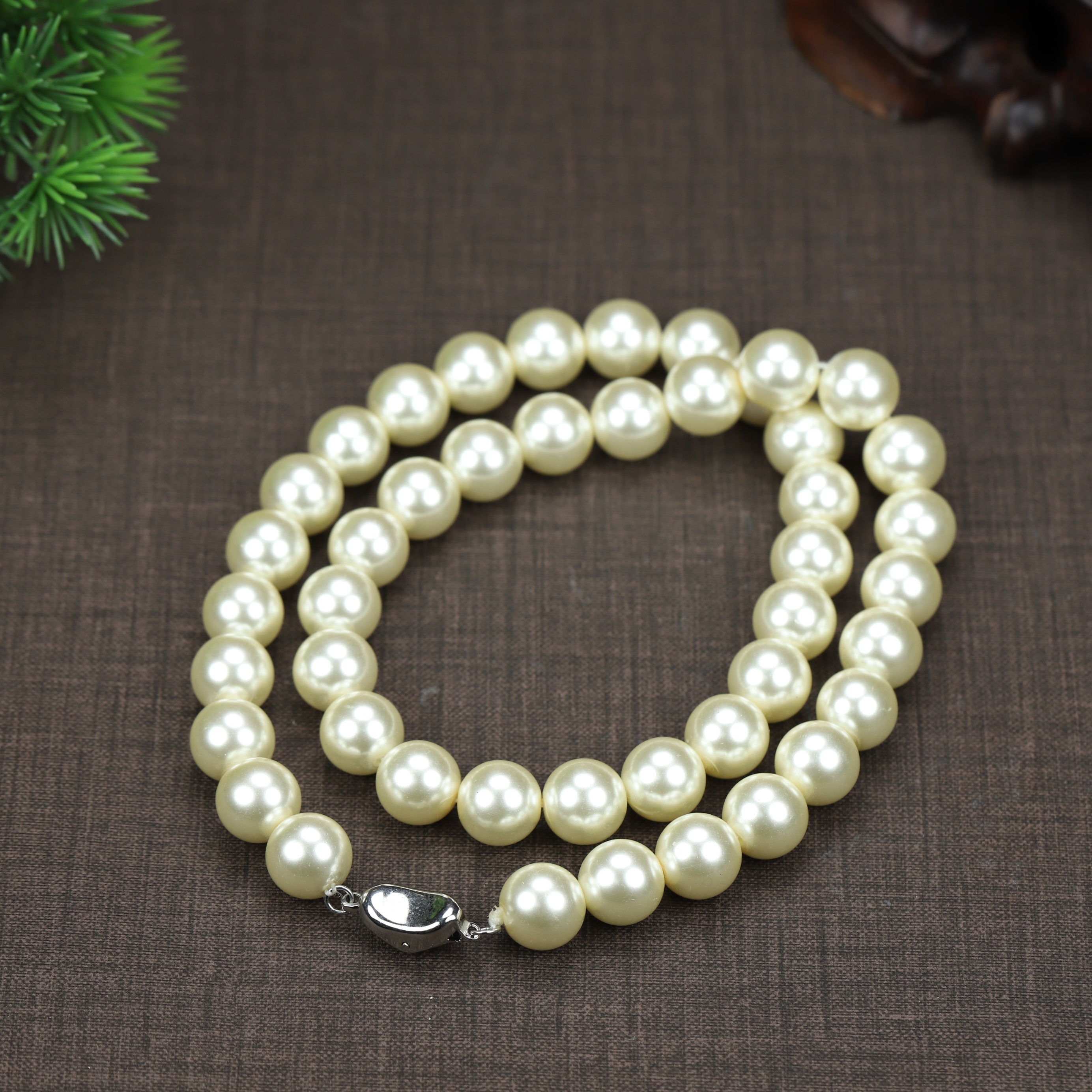 

Elegant Natural Freshwater Pearl Necklace, Classic & Cute Style, Round Bead Decor Clavicle Chain For Women